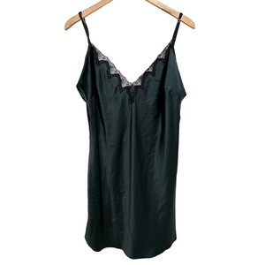 Victorua’s Secret olive black Lace Trim Chemise XL